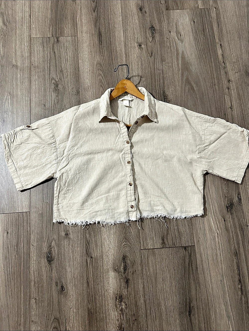 H&M Cropped Linen-Blend Button Down Shirt in Cream Color Sz Small